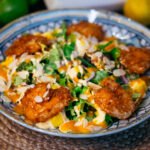 Salotos su traškiomis krevetėmis