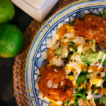 Salotos su traškiomis krevetėmis